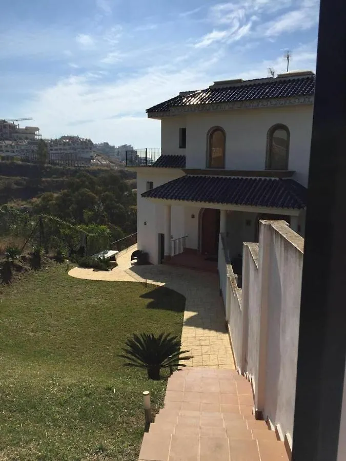 Tranquil 3 Bed Villa With Private Pool + Sea View! Benalmadena